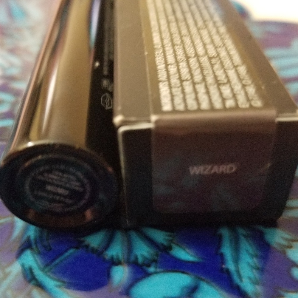 🖤WIZARD Kat Von D Everlasting Glimmer Liquid Lipstick NWT - Picture 8 of 8